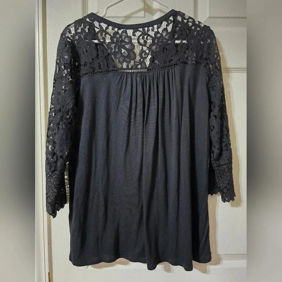 Rebecca Minkoff Lace Front Button Top, Sheer 3/4 Sleeves, Soft Knit Back, EUC! - Picture 8 of 12